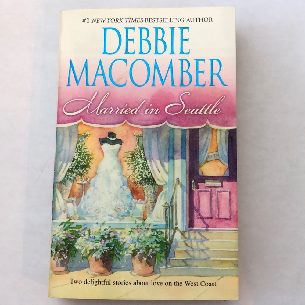 ⭐️5 for $15⭐️ Married in Seattle by Debbie Macomber | Book